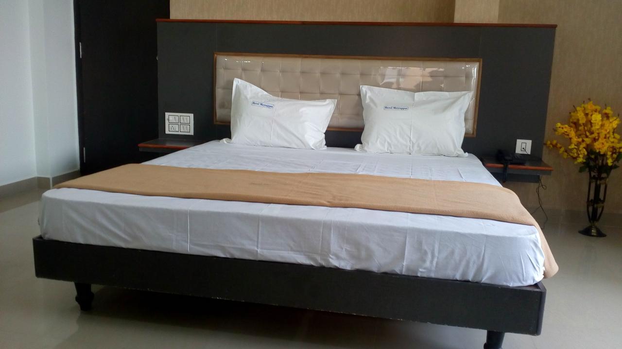 Hotel Meyyappaa Karaikkudi Bagian luar foto