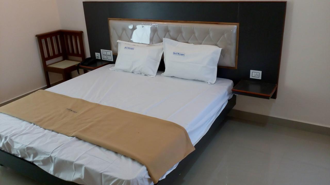 Hotel Meyyappaa Karaikkudi Bagian luar foto